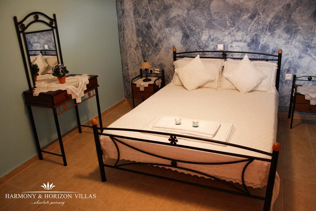 Harmony And Horizon Villas Athánion 外观 照片
