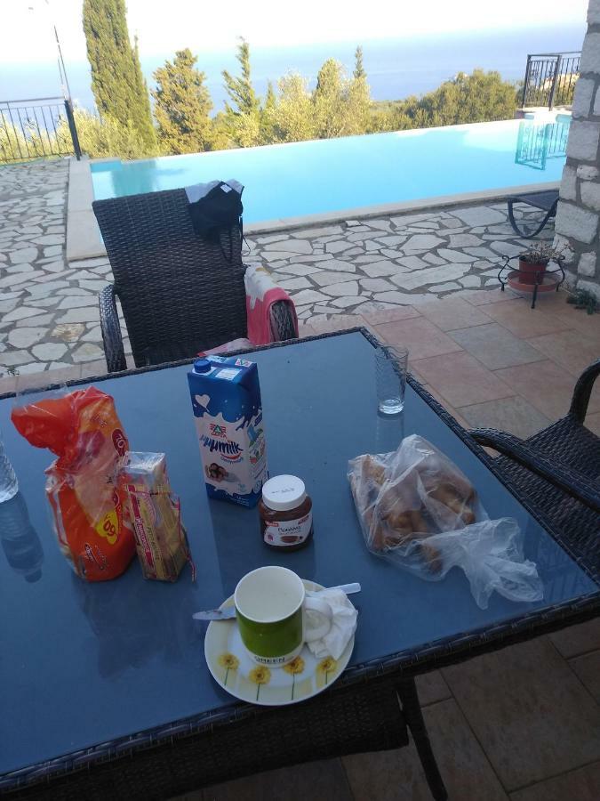 Harmony And Horizon Villas Athánion 外观 照片